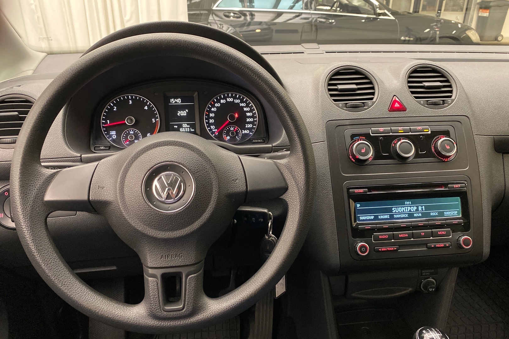 VOLKSWAGEN Caddy 2012