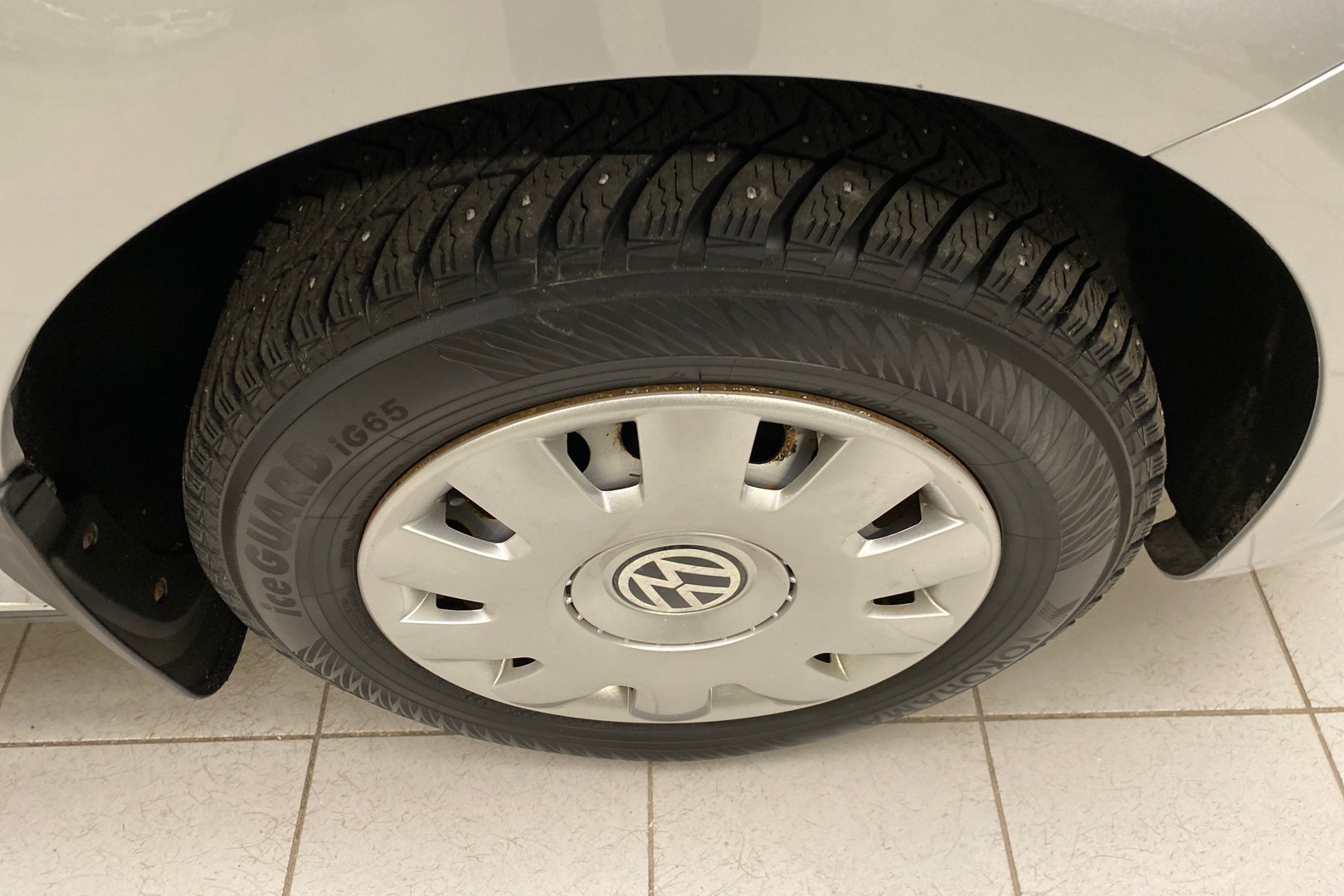 VOLKSWAGEN Caddy 2012