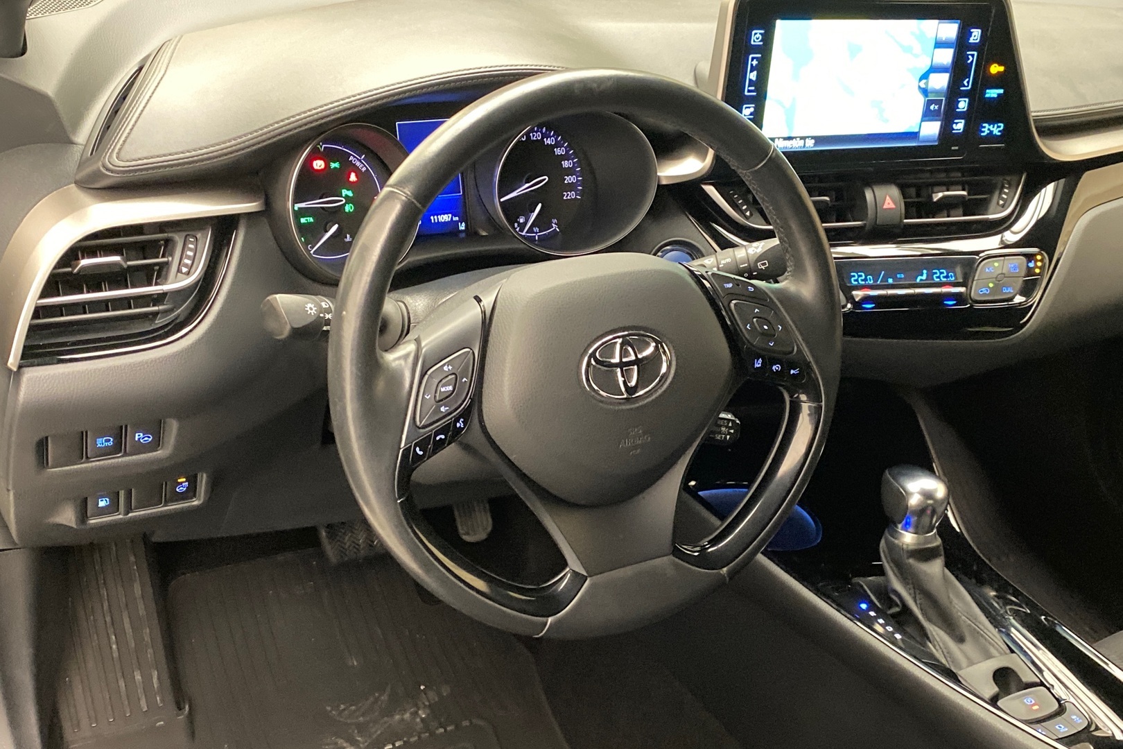 TOYOTA C-HR 2019