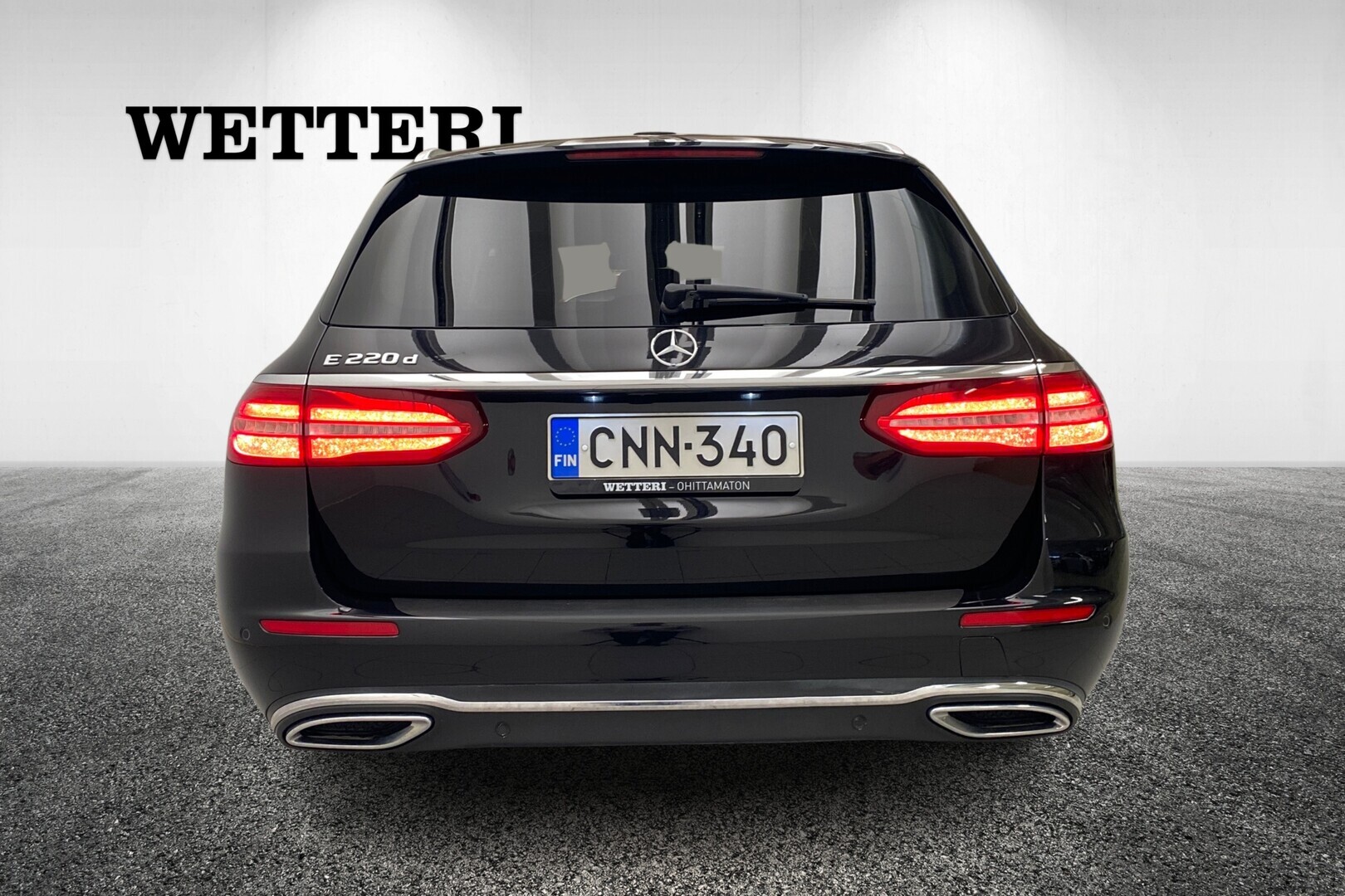 MERCEDES-BENZ E 2017