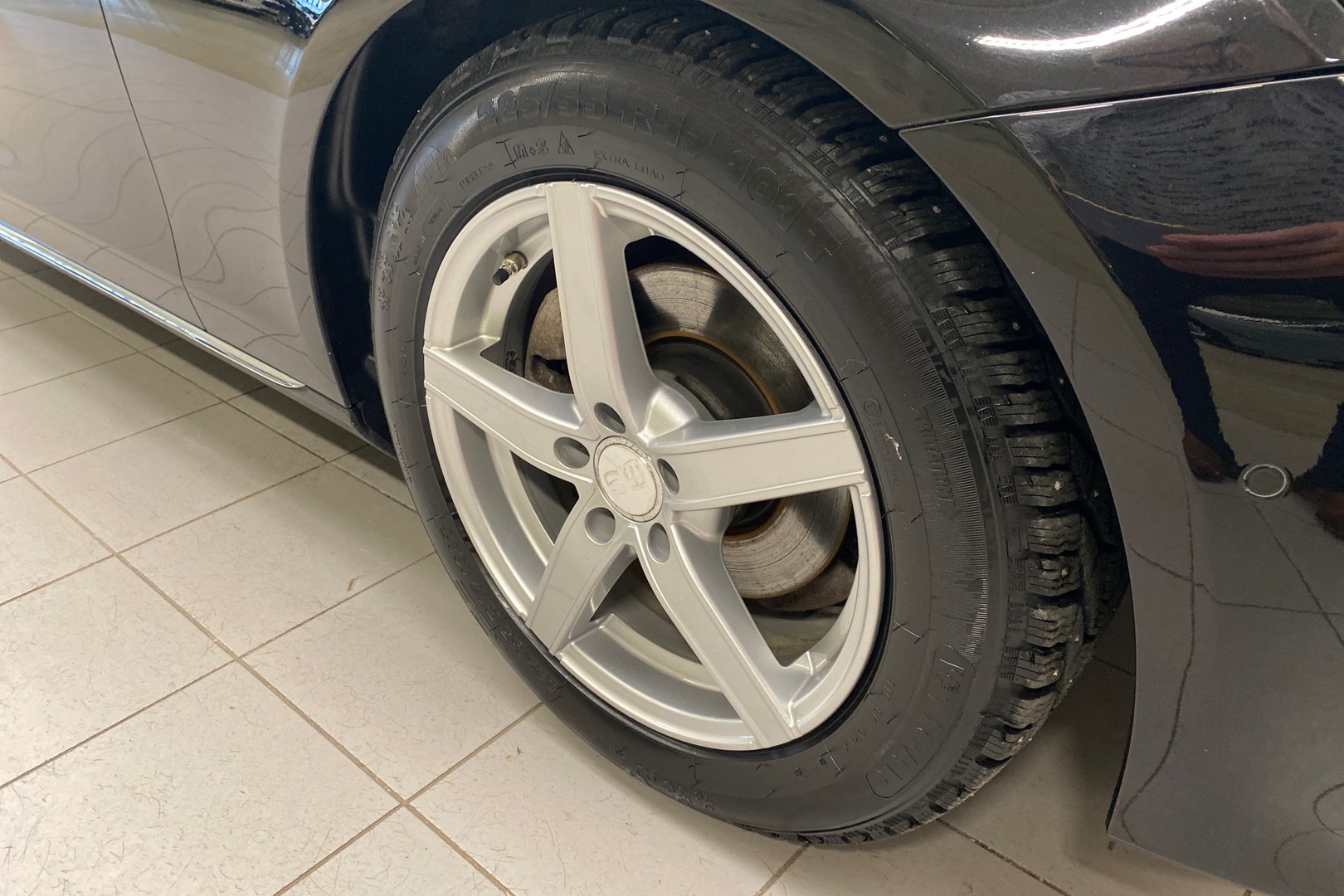 MERCEDES-BENZ E 2017