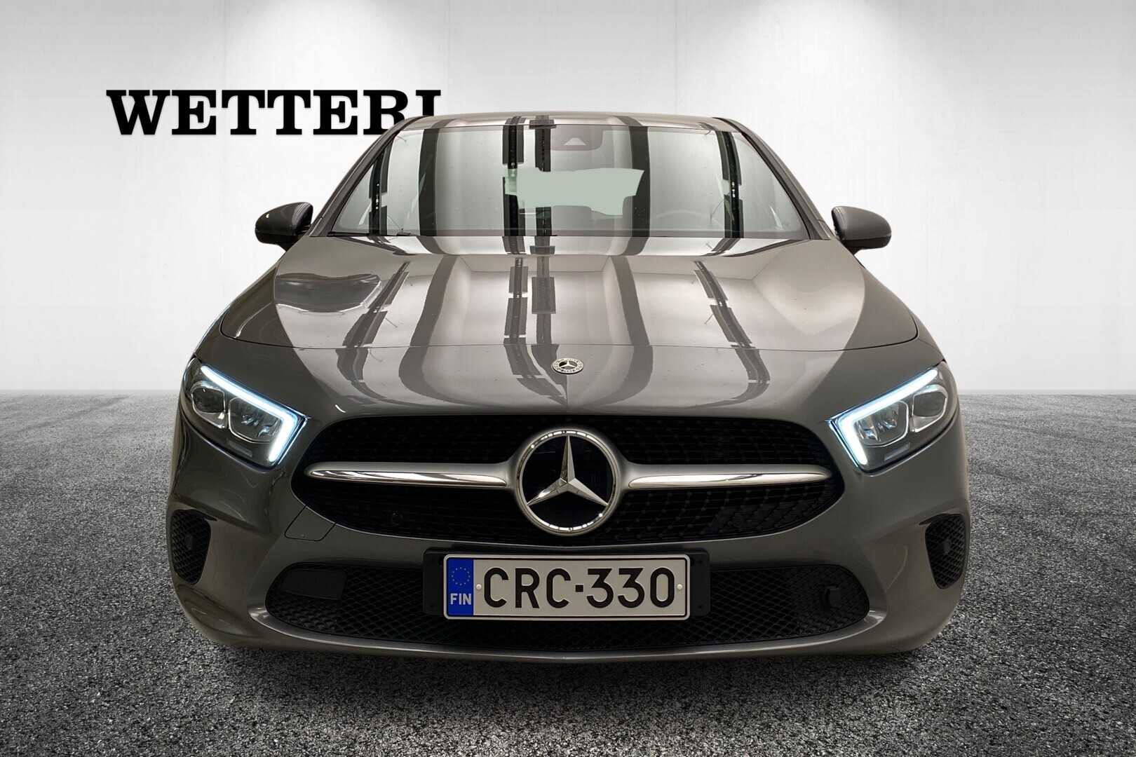 MERCEDES-BENZ A 2022