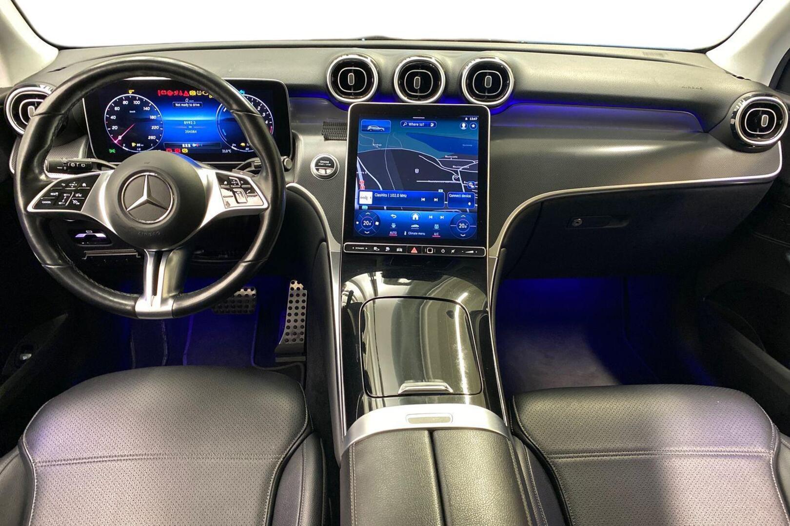 MERCEDES-BENZ GLC 2023