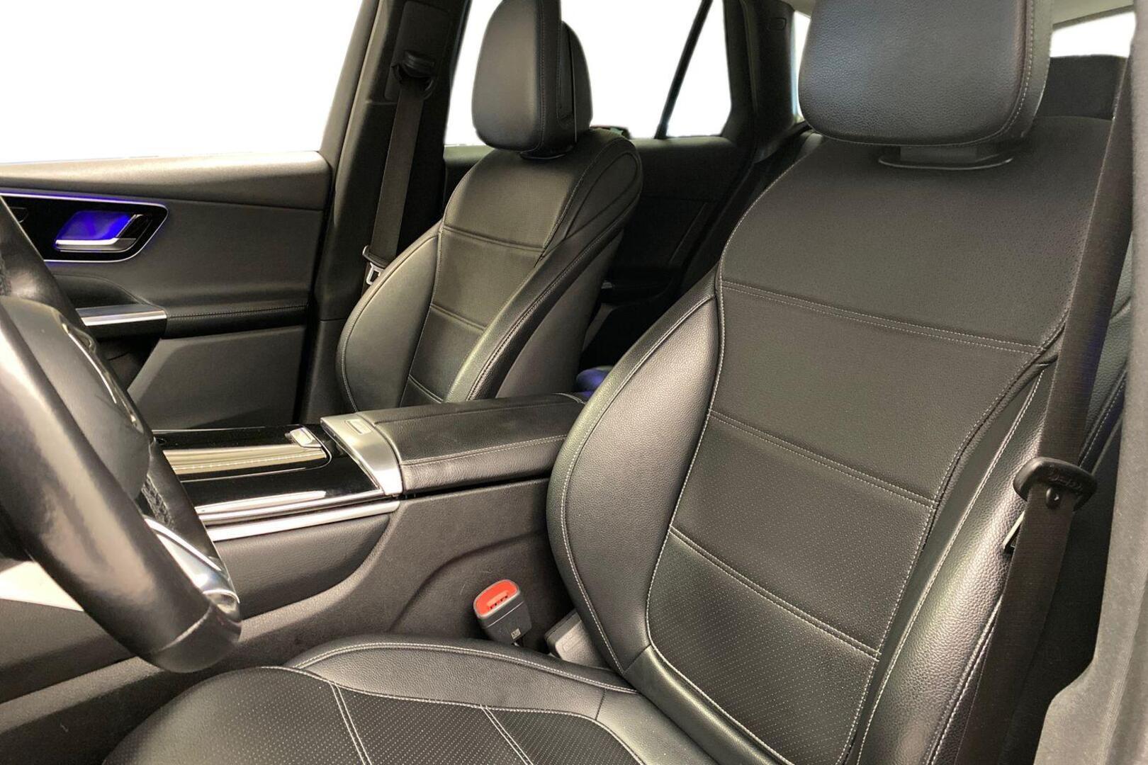 MERCEDES-BENZ GLC 2023