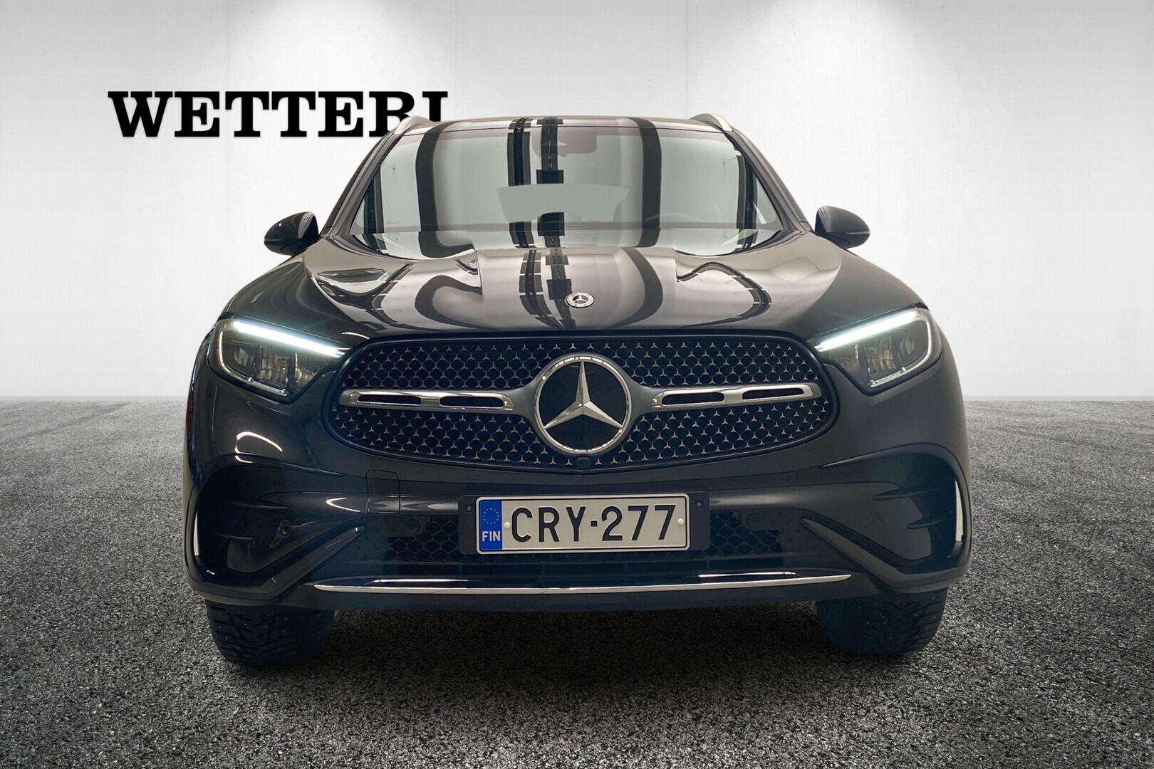 MERCEDES-BENZ GLC 2023