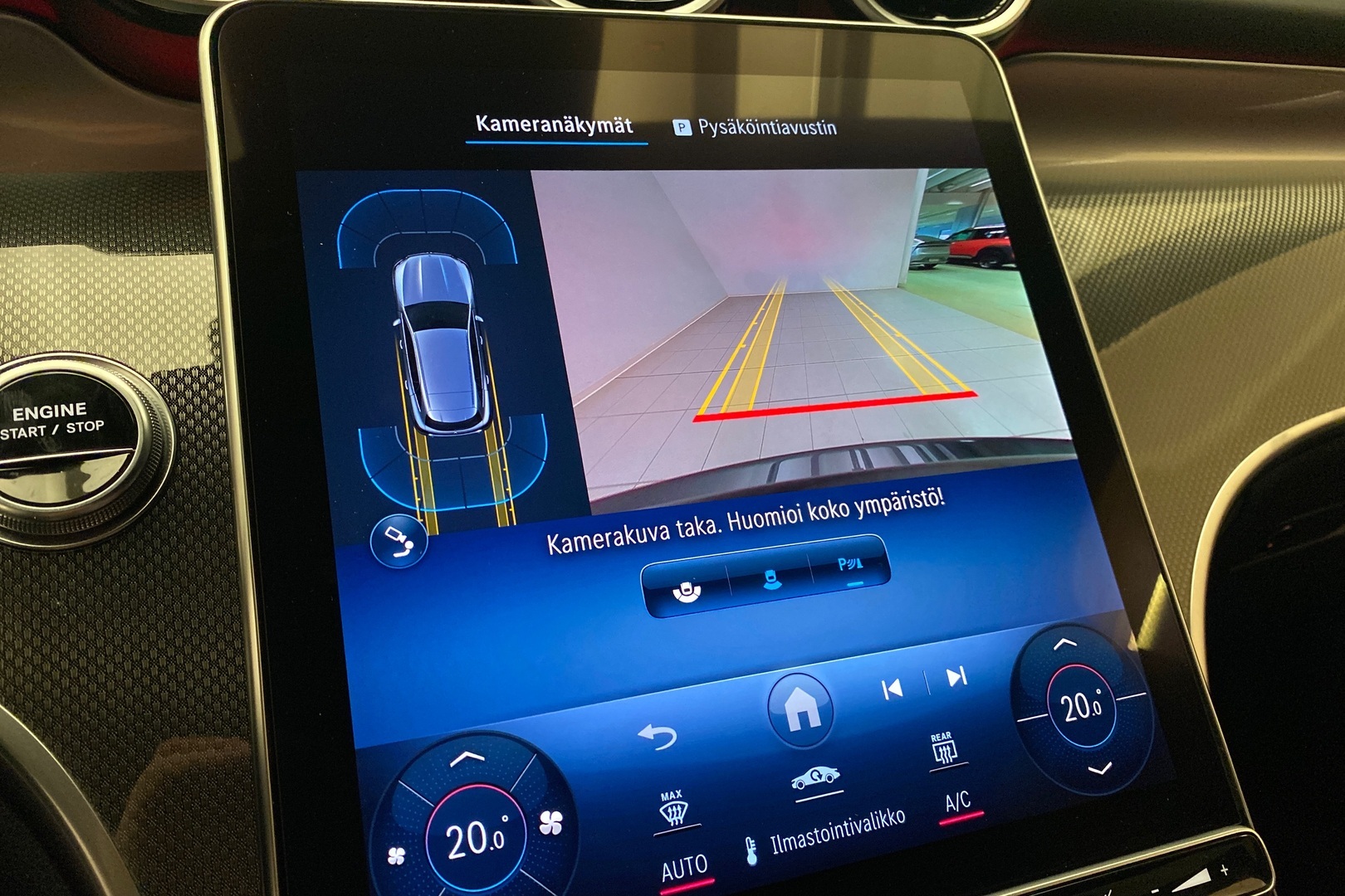 MERCEDES-BENZ GLC 2023