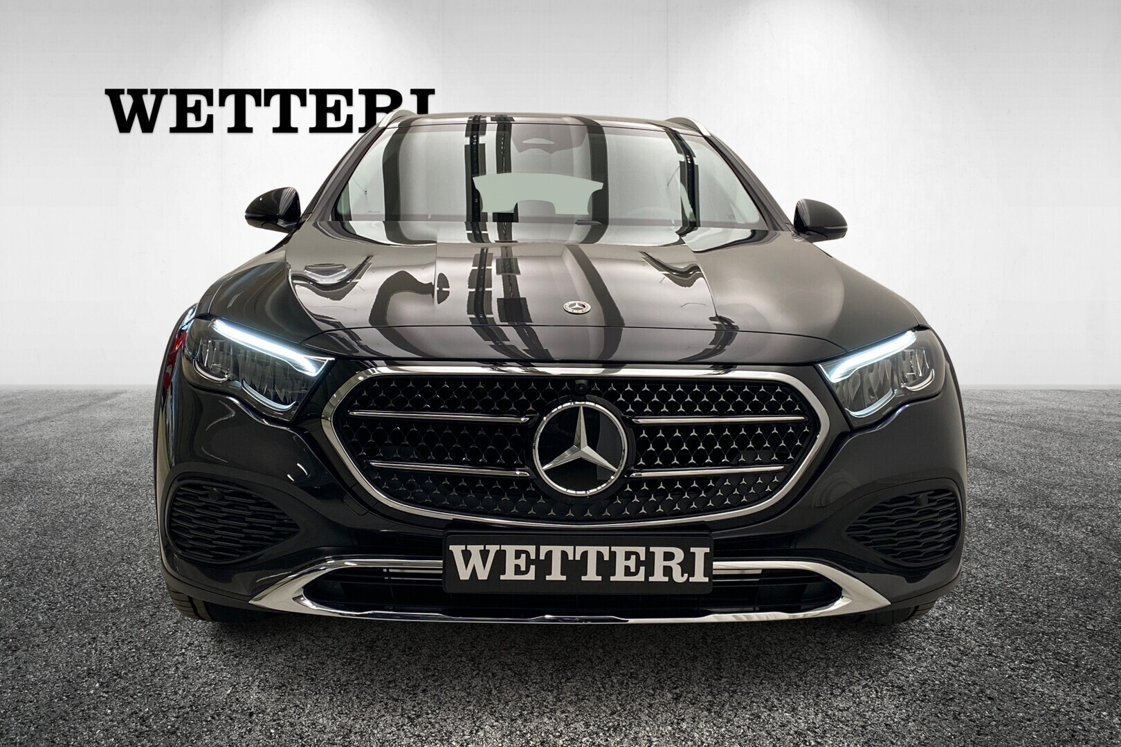 MERCEDES-BENZ E 2025