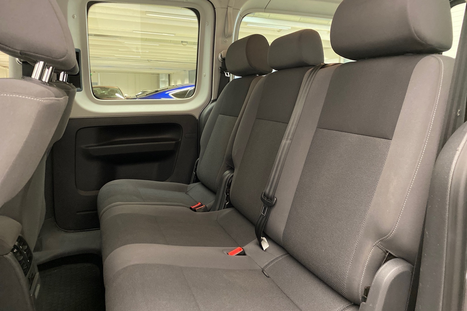 VOLKSWAGEN Caddy Maxi 2015