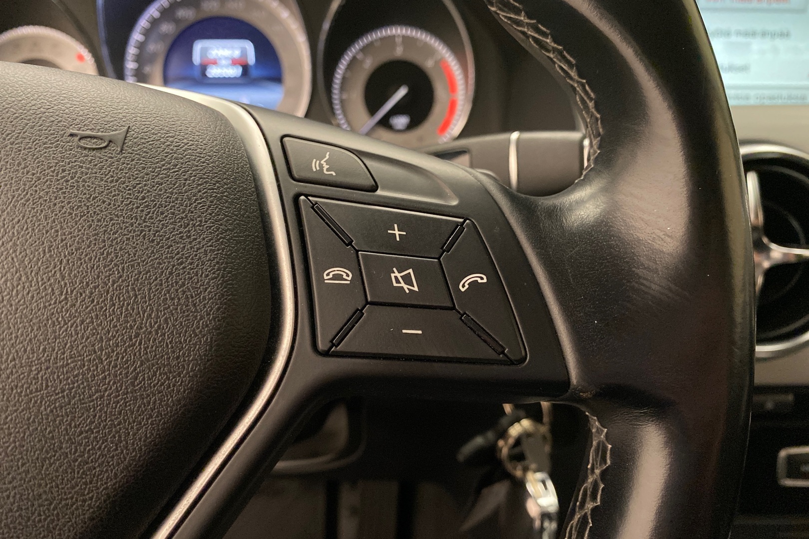 MERCEDES-BENZ GLK 2014