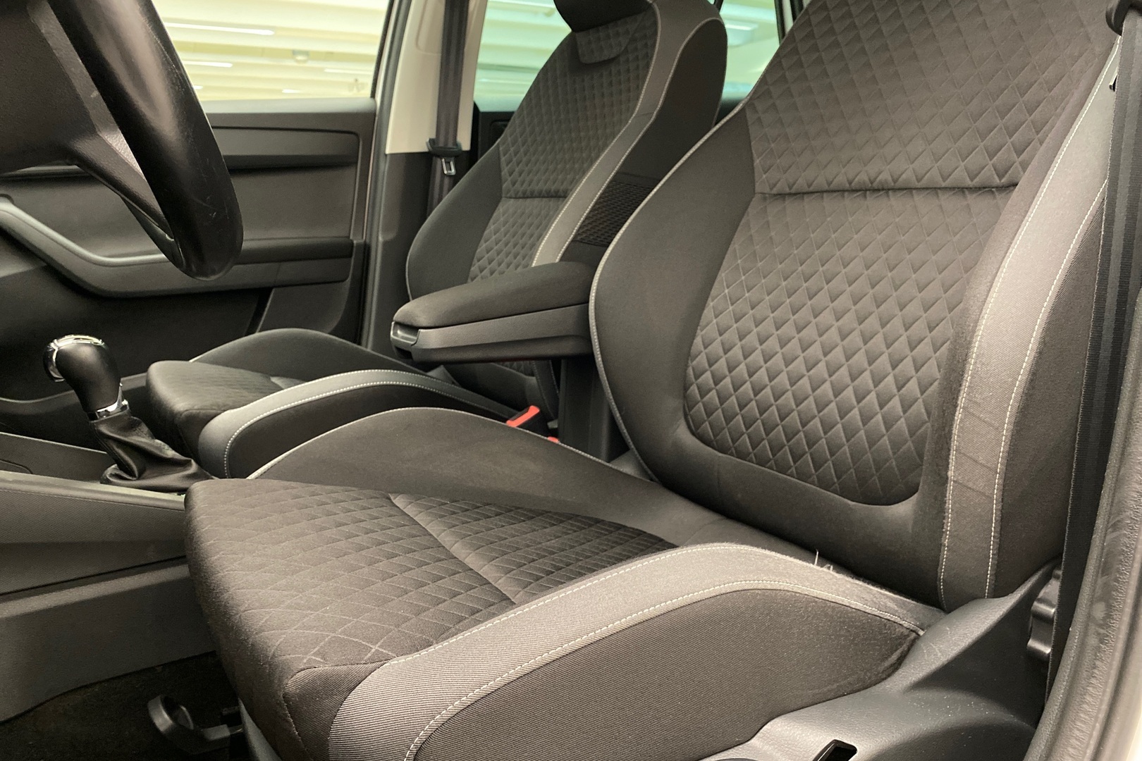 SKODA Fabia 2015