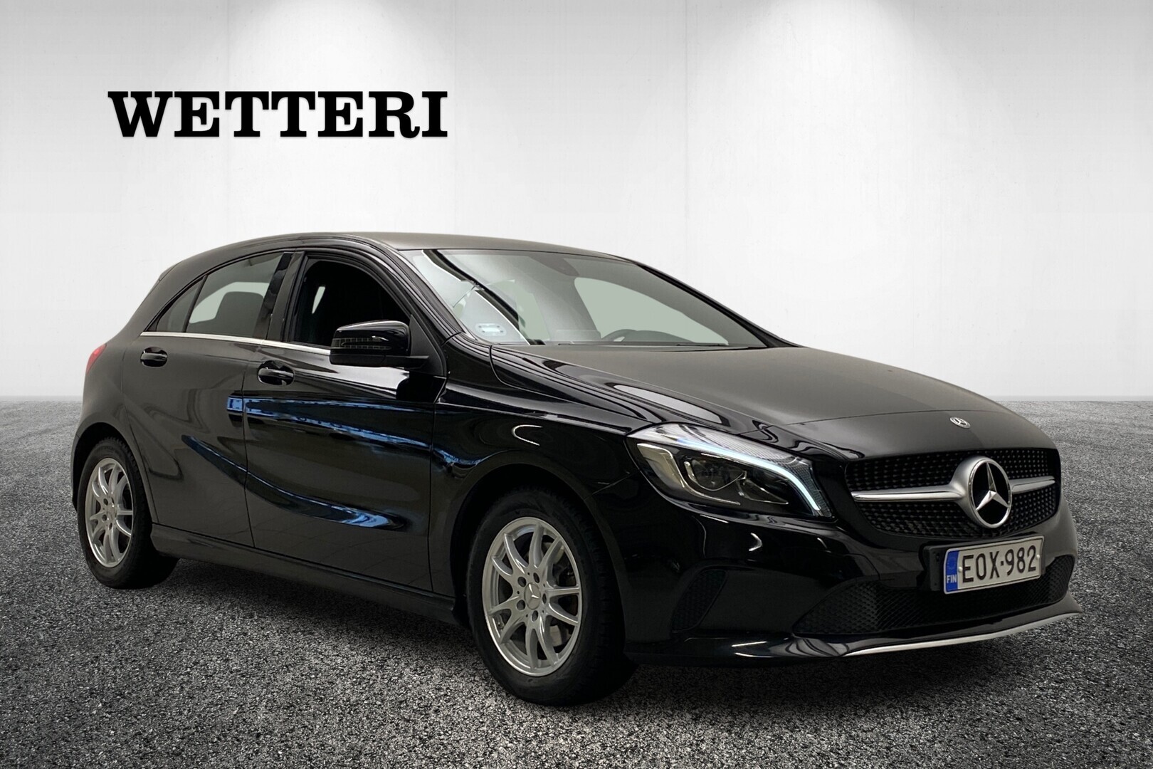 MERCEDES-BENZ A 2017