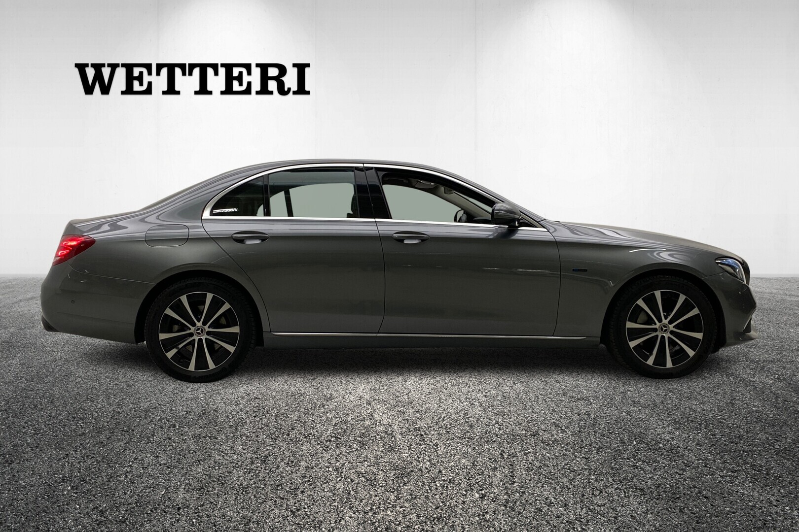 MERCEDES-BENZ E 2019