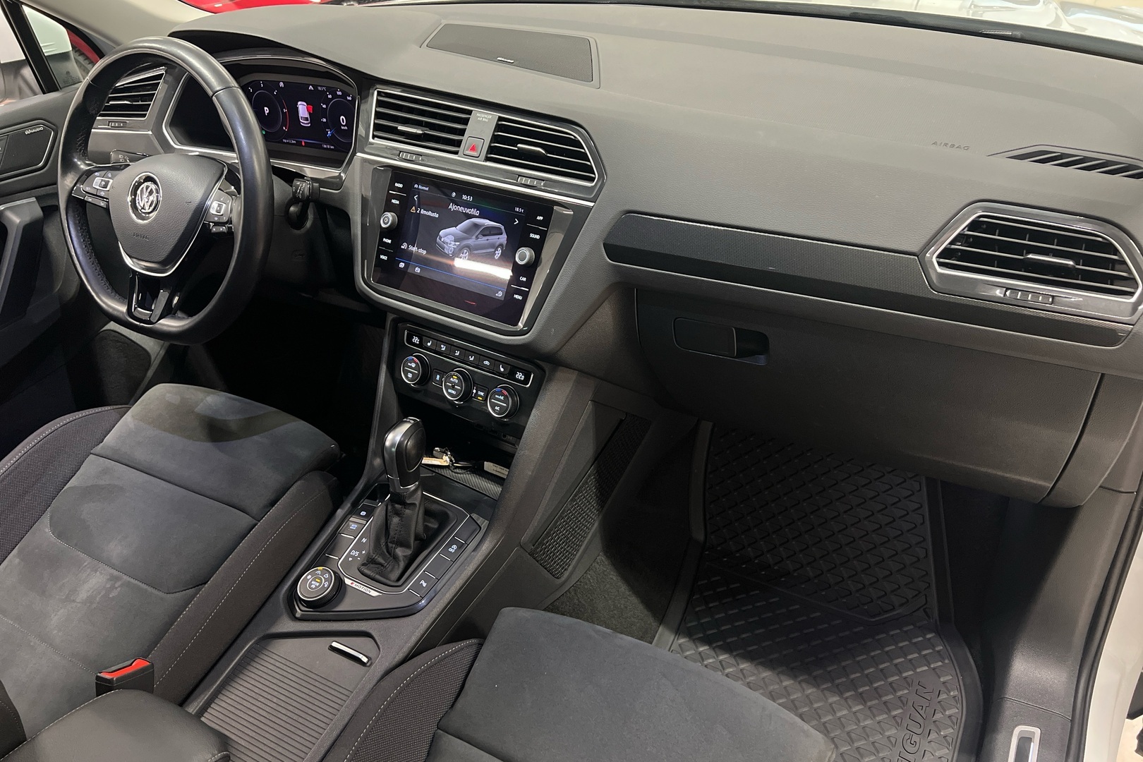 VOLKSWAGEN Tiguan 2019