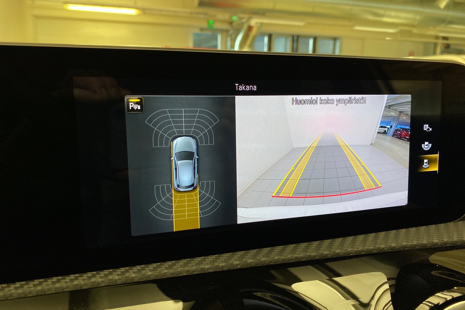 MERCEDES-BENZ A 2020