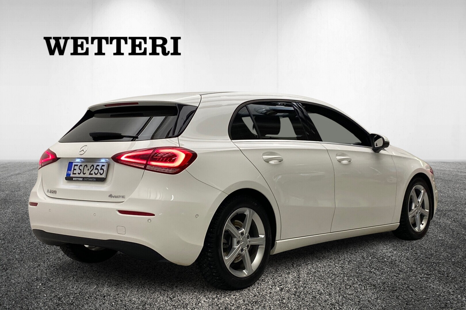 MERCEDES-BENZ A 2020