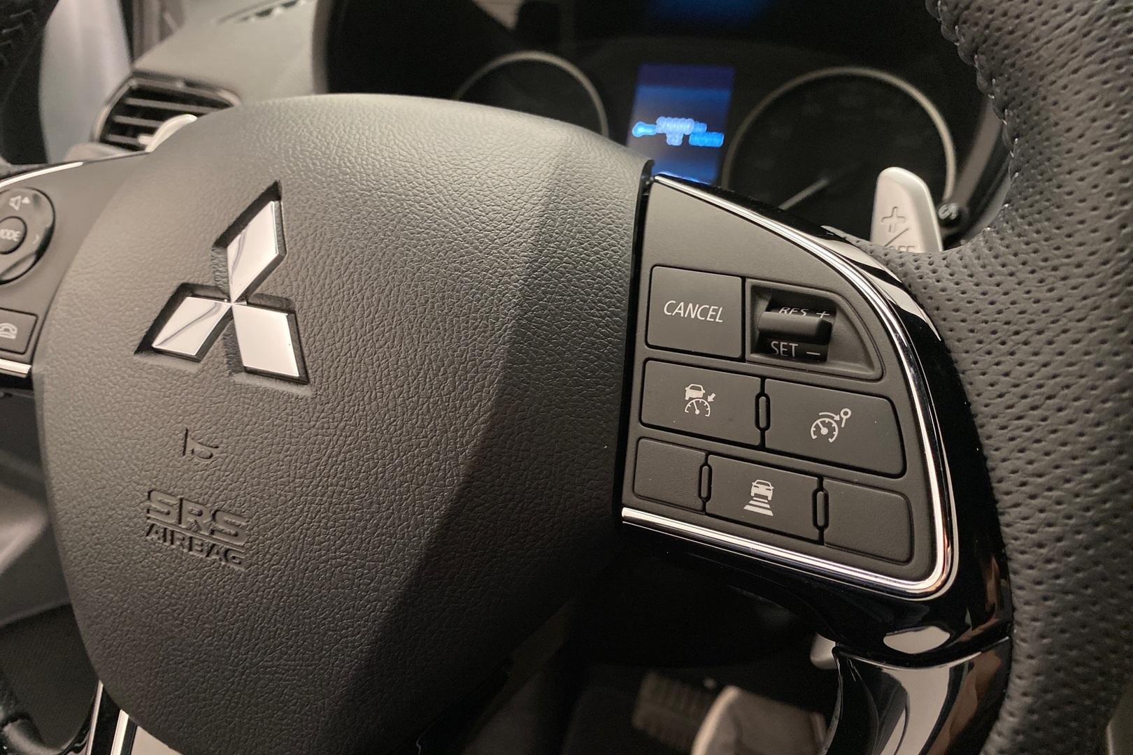 MITSUBISHI Eclipse Cross 2023