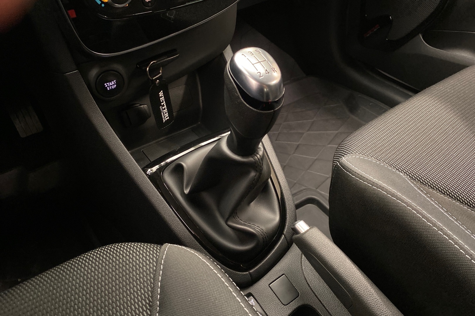 RENAULT Clio 2017