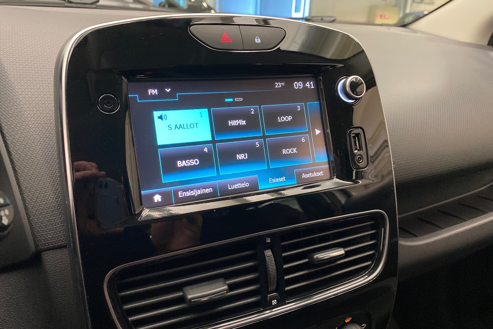 RENAULT Clio 2017