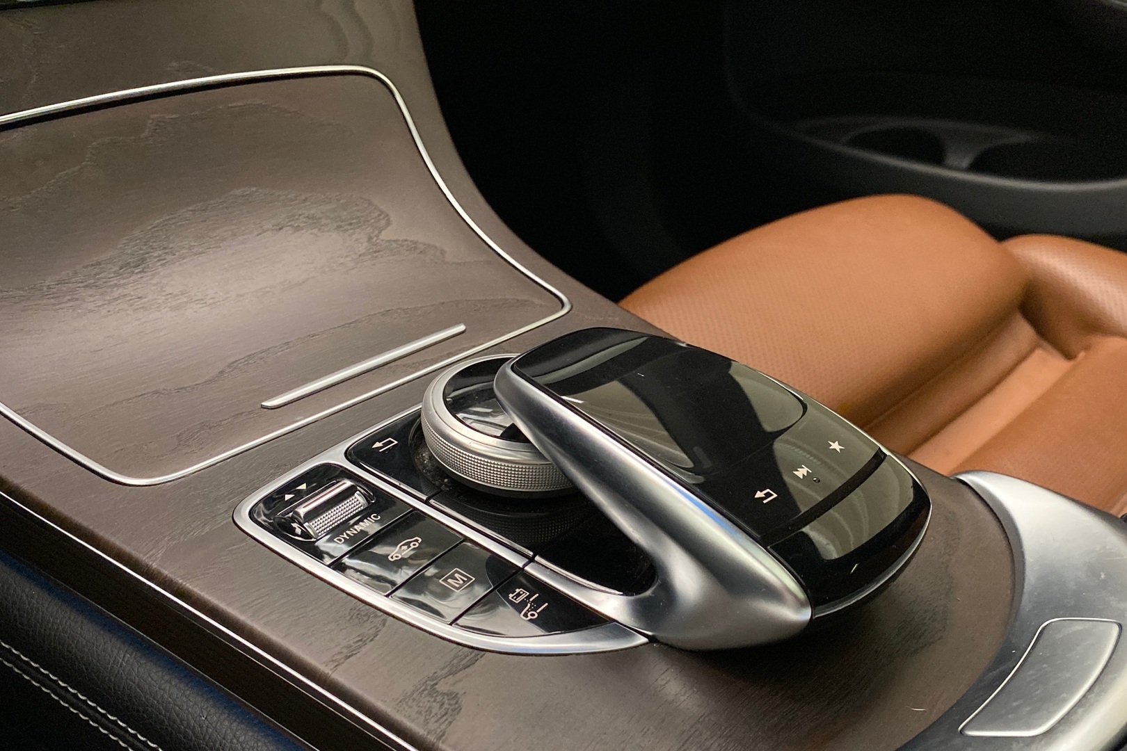 MERCEDES-BENZ GLC 2018