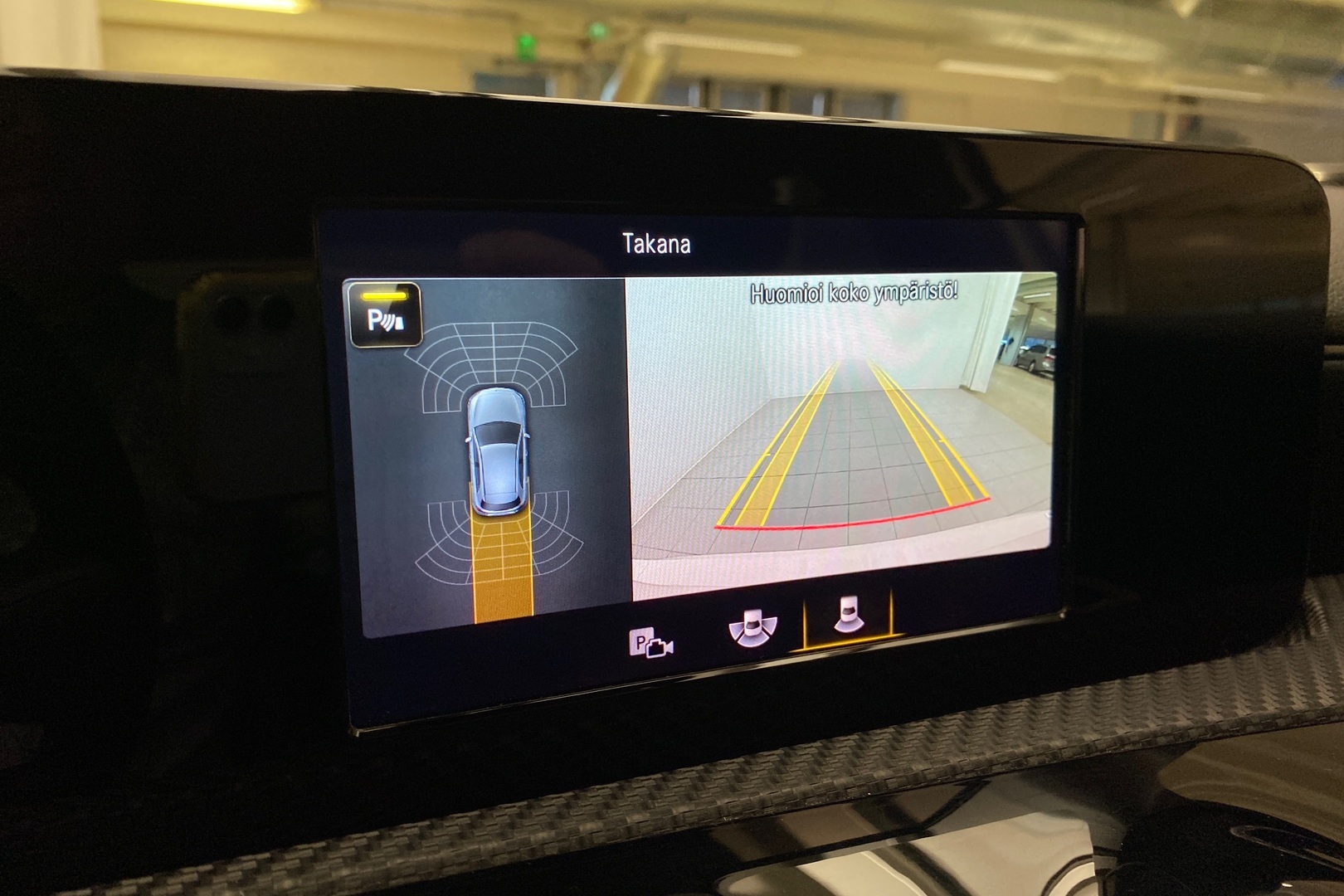 MERCEDES-BENZ A 2020