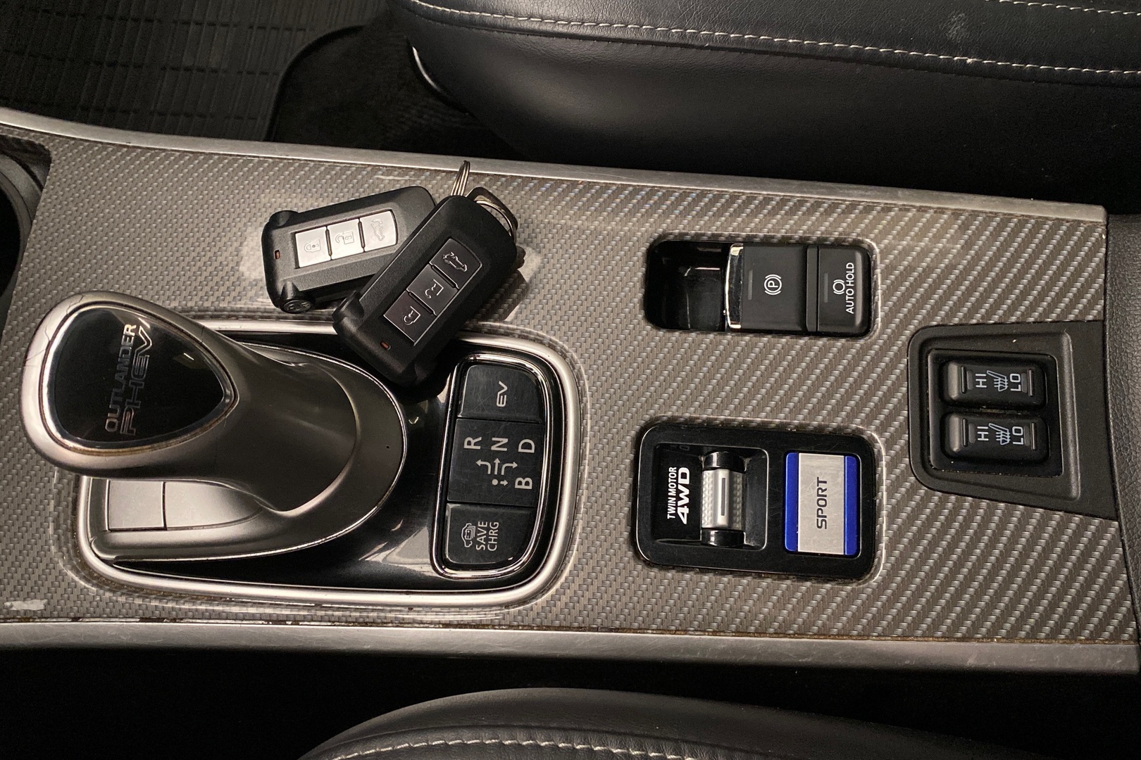 MITSUBISHI Outlander PHEV 2019