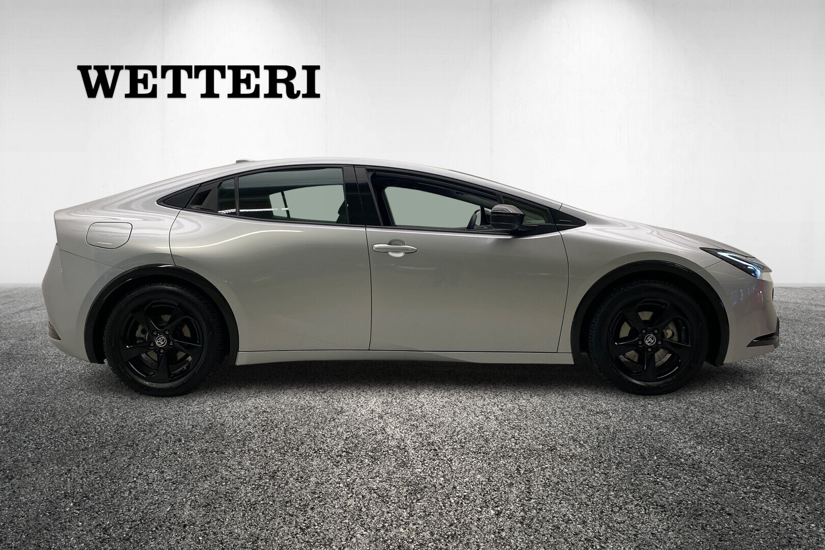 TOYOTA Prius Plug-in 2024