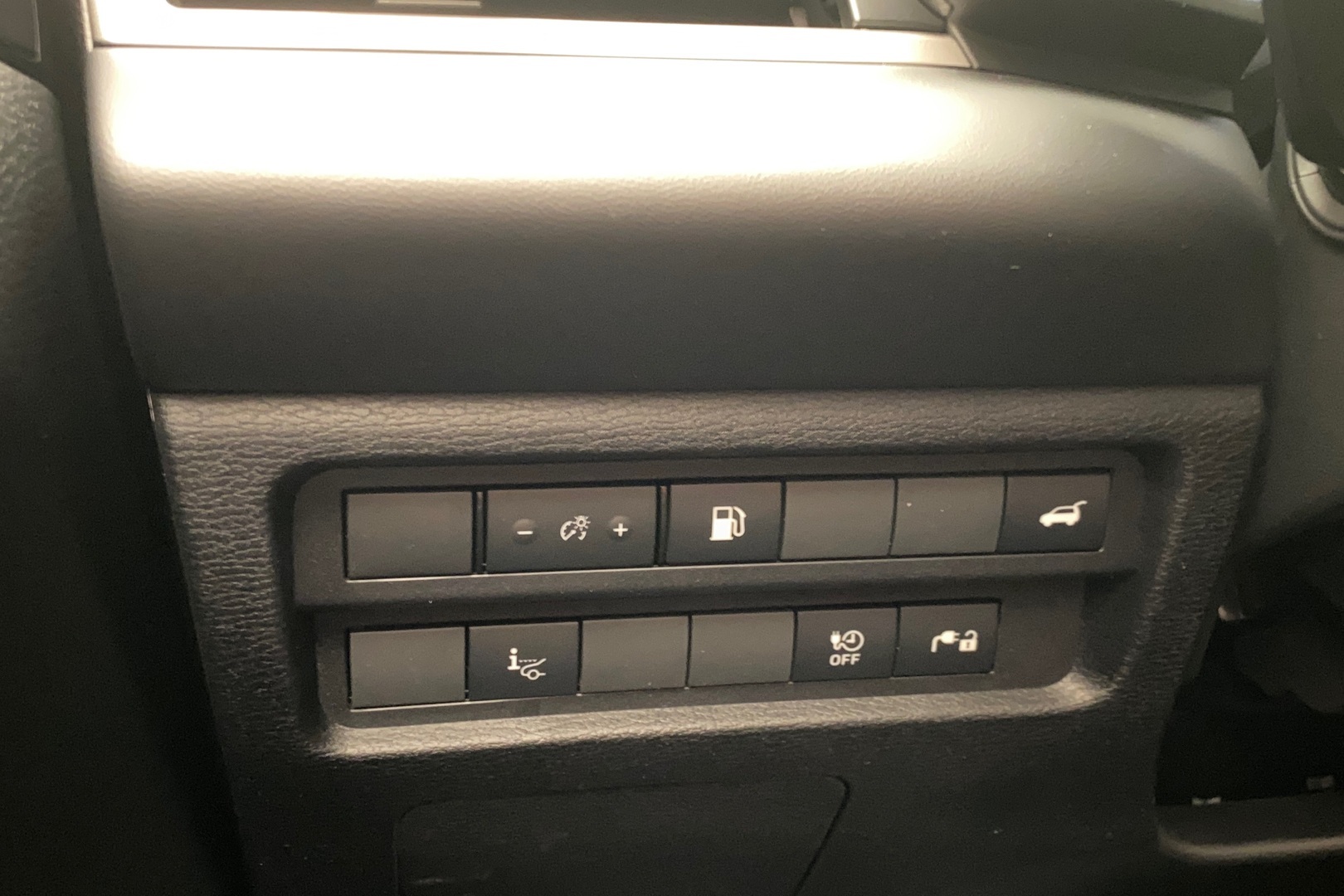 MITSUBISHI Outlander 2025