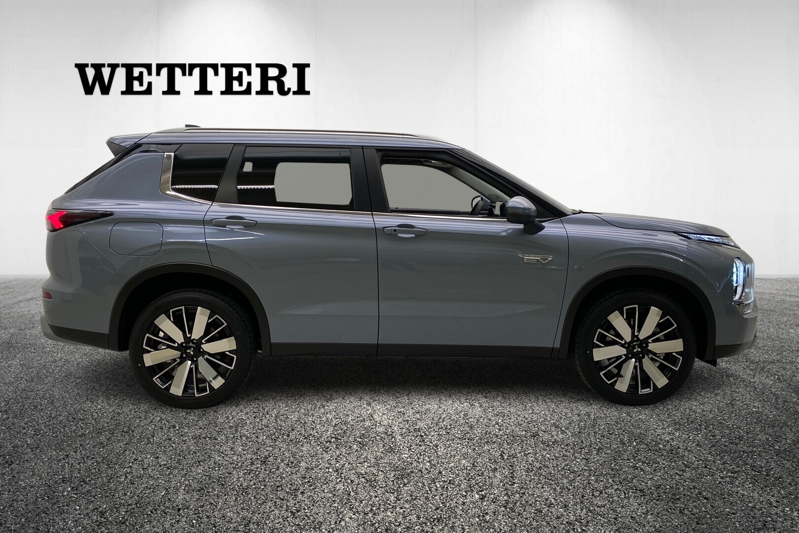 MITSUBISHI Outlander 2025