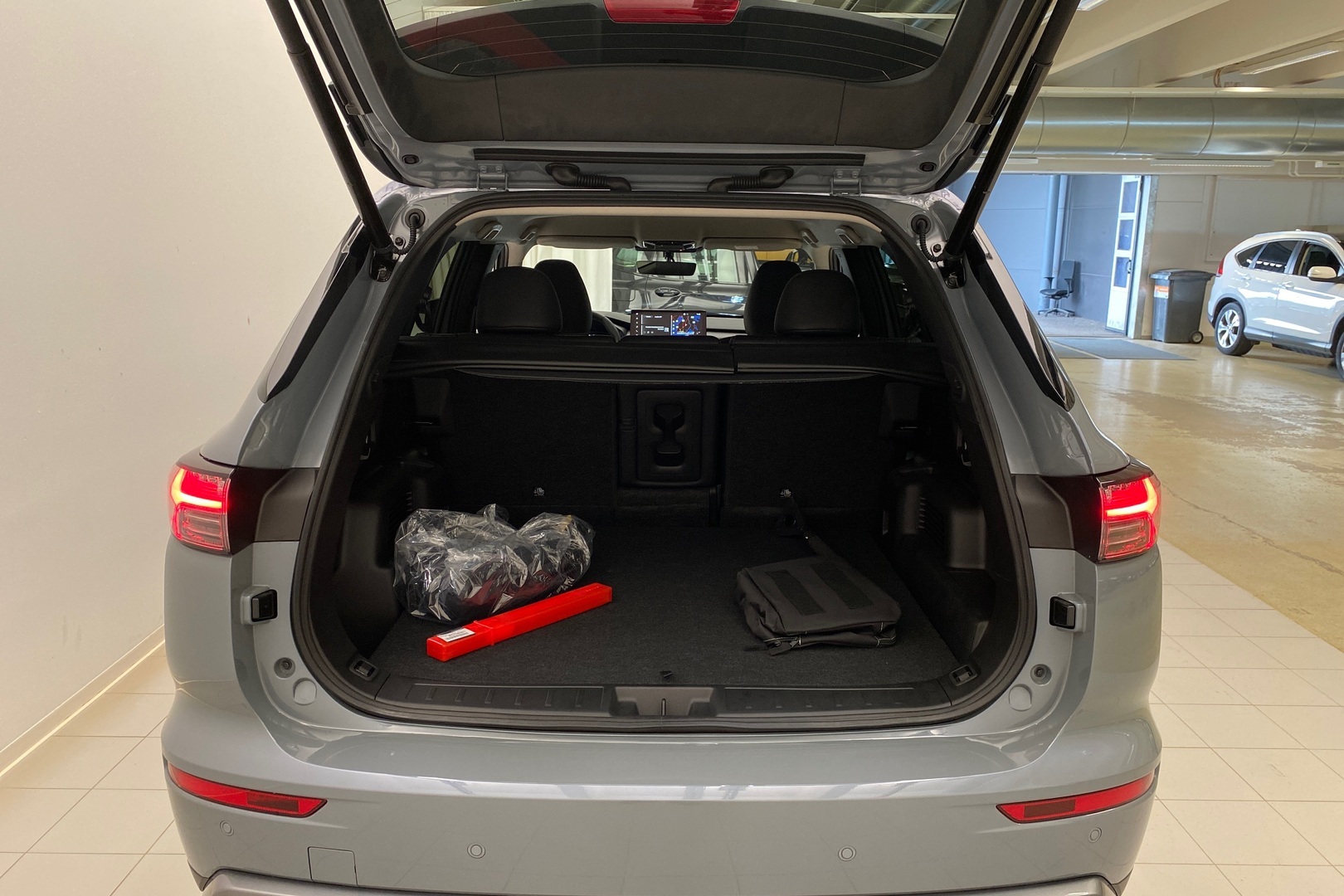 MITSUBISHI Outlander 2025