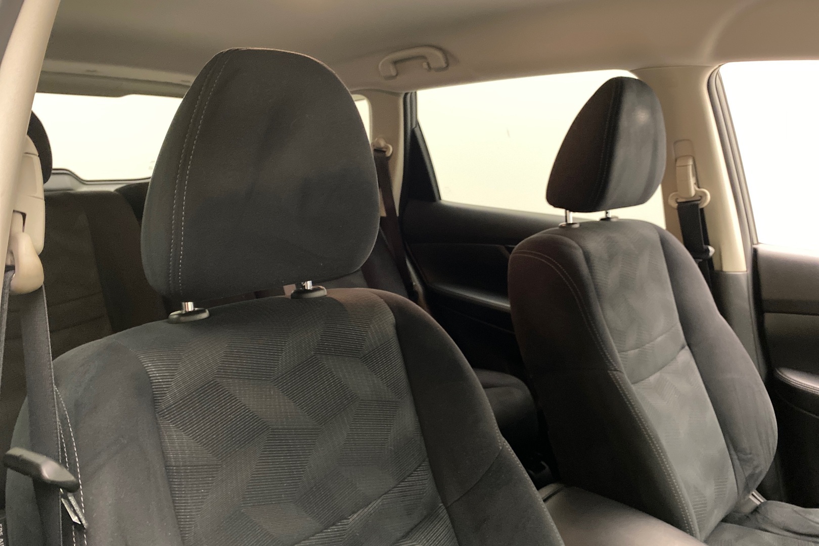 NISSAN X-Trail 2016