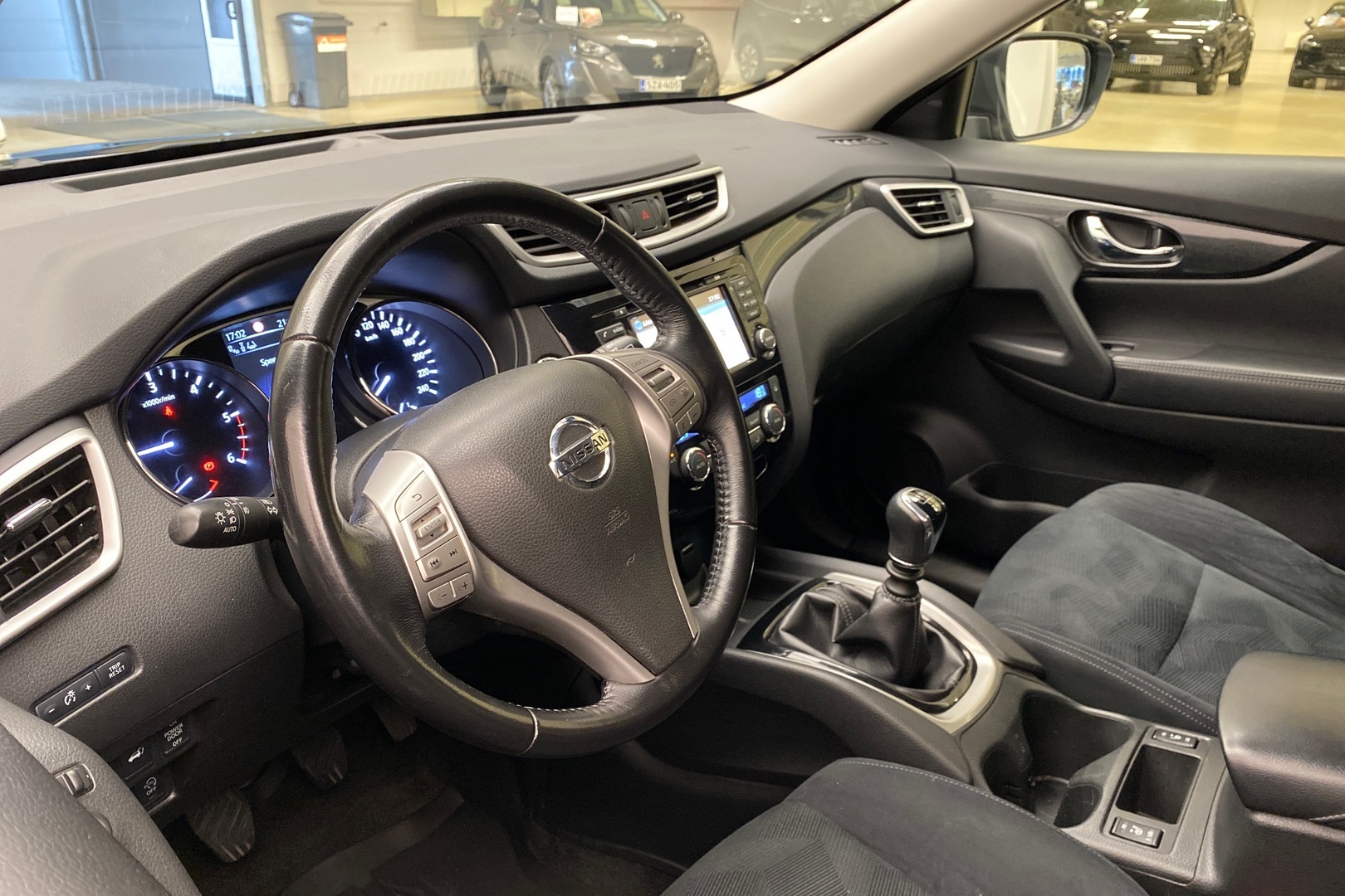 NISSAN X-Trail 2016
