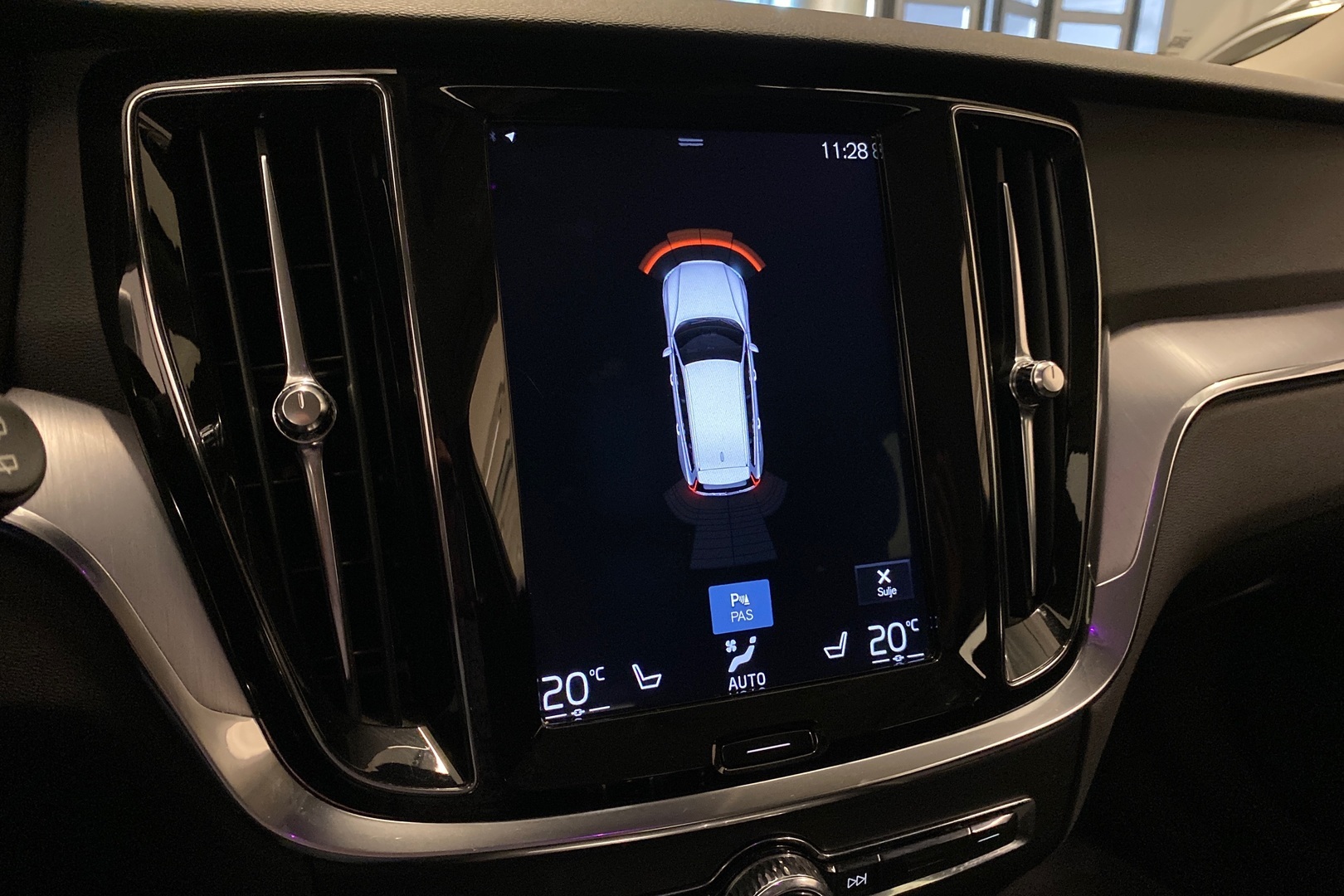 VOLVO V60 2019