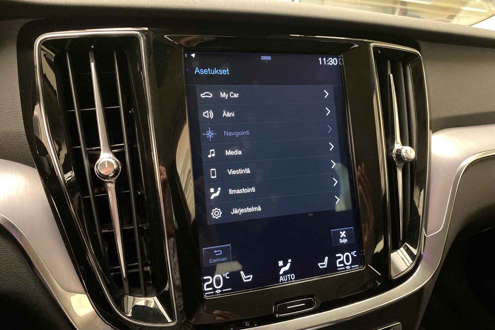 VOLVO V60 2019