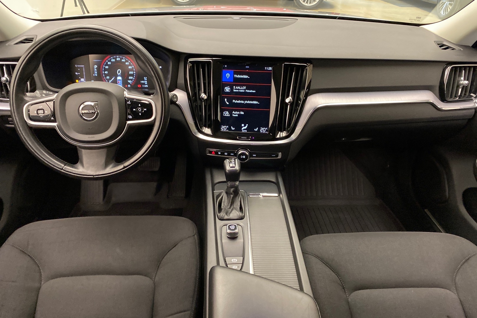 VOLVO V60 2019