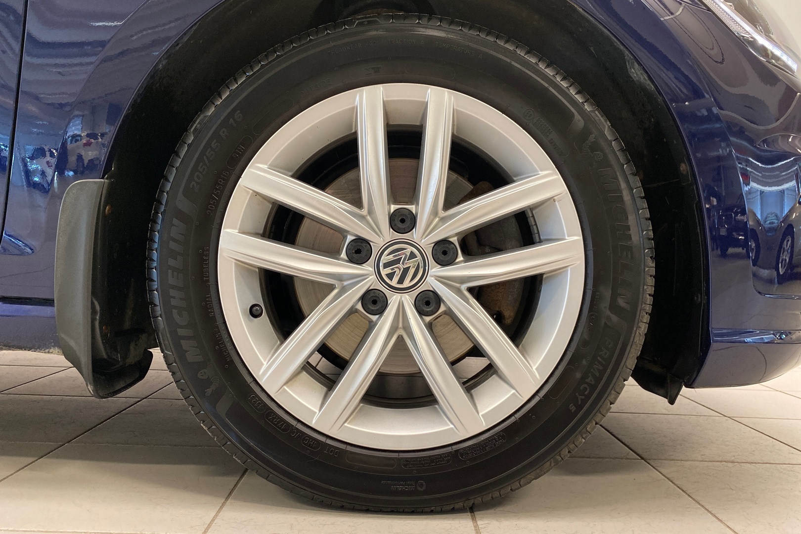 VOLKSWAGEN Golf 2019