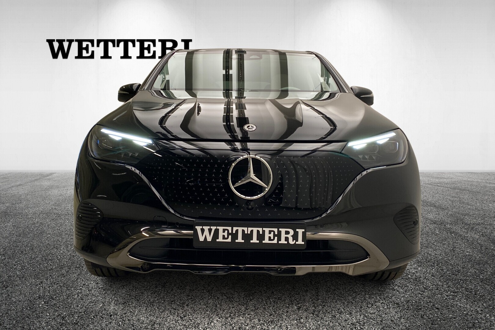 MERCEDES-BENZ EQE SUV 2026