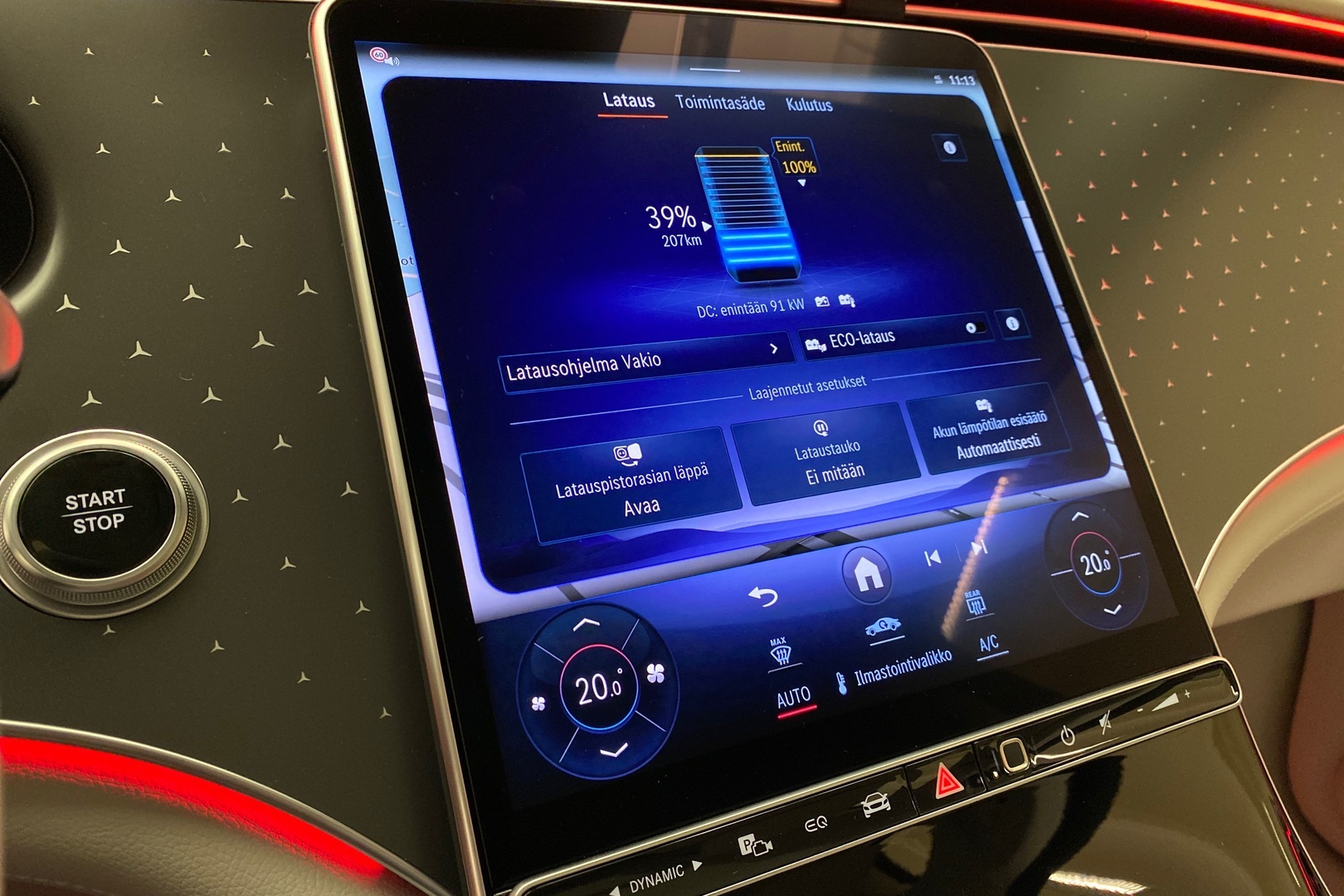 MERCEDES-BENZ EQE SUV 2026