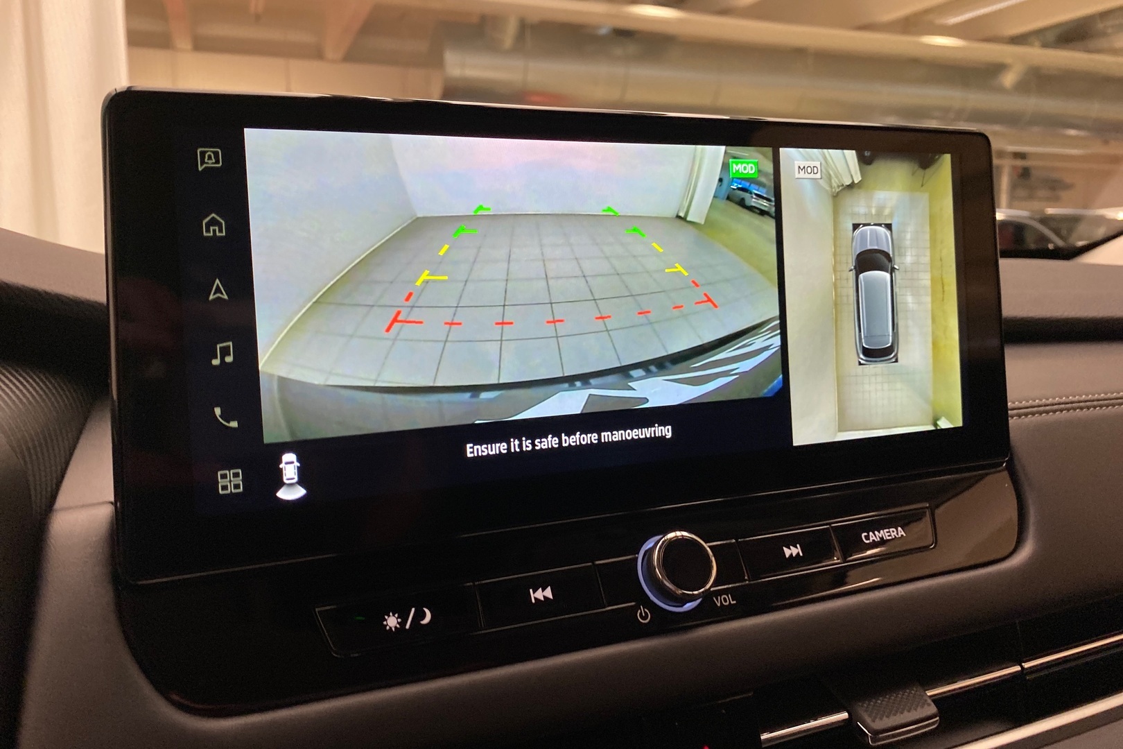 MITSUBISHI Outlander 2025