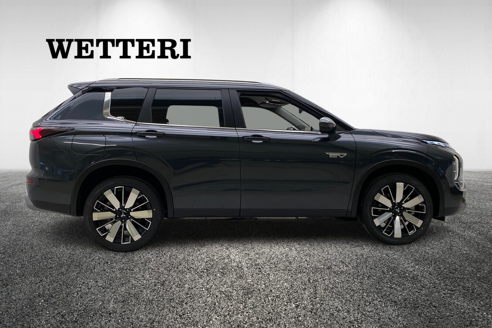 MITSUBISHI Outlander 2025