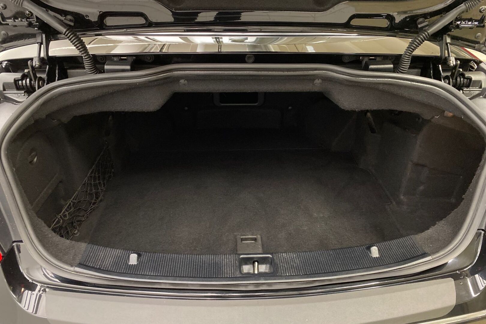 MERCEDES-BENZ E 2010