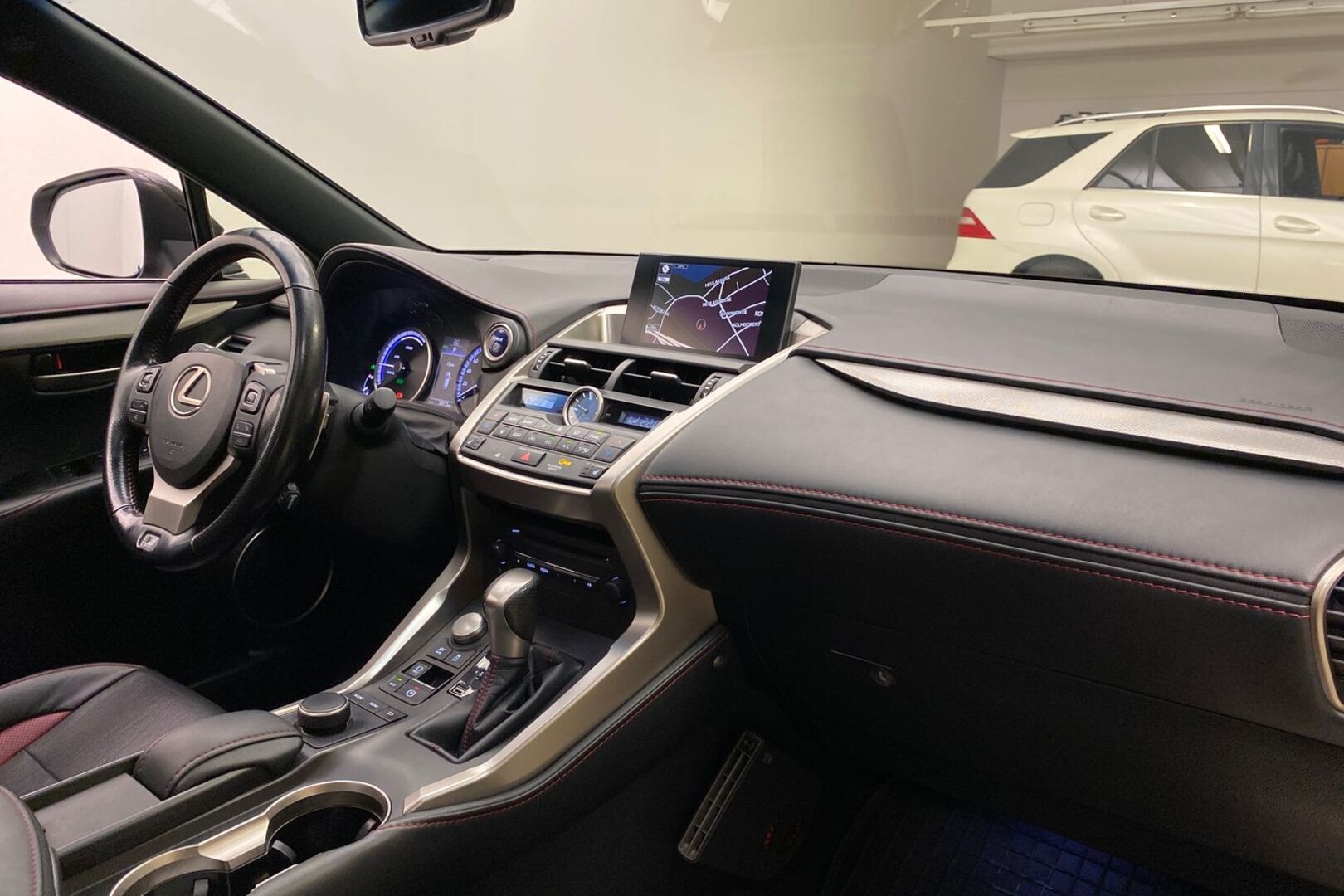LEXUS NX 2017