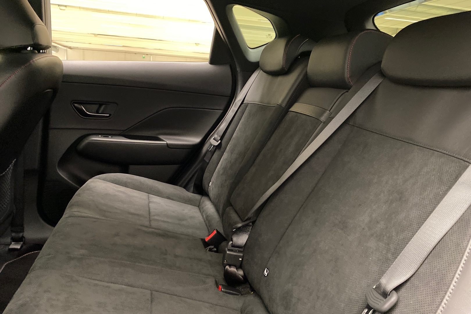 HYUNDAI KONA Electric 2026