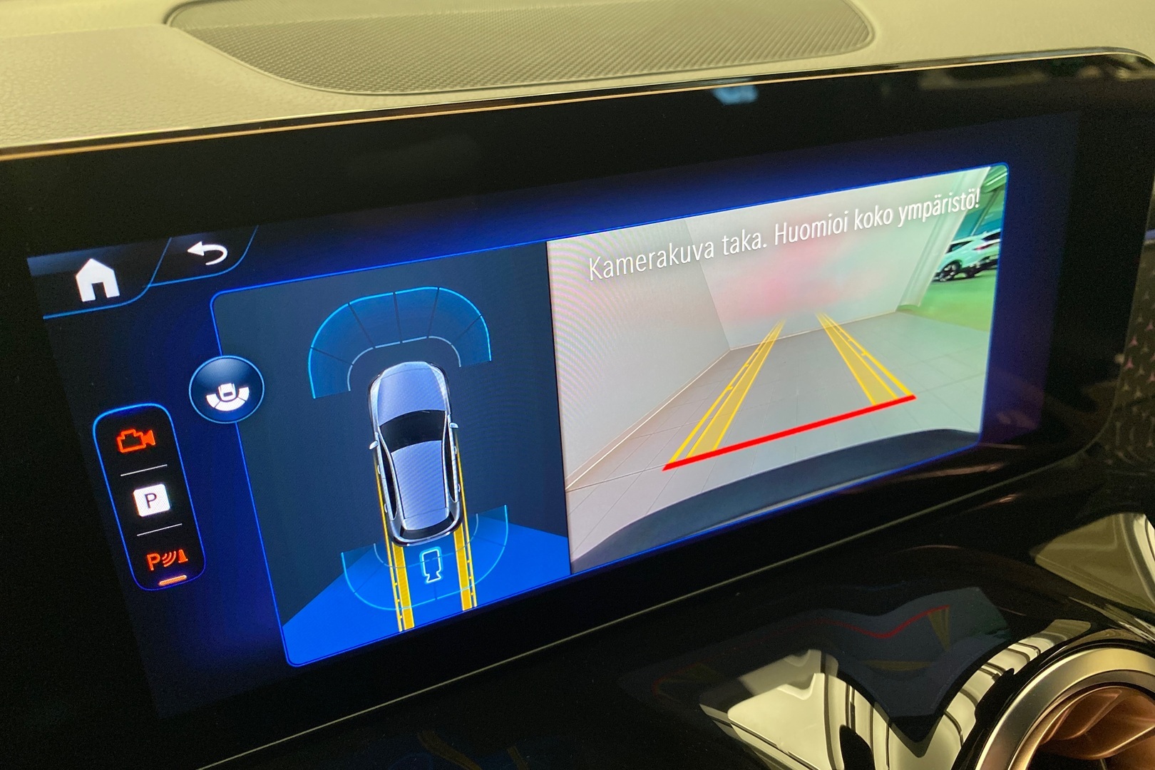 MERCEDES-BENZ EQB 2025