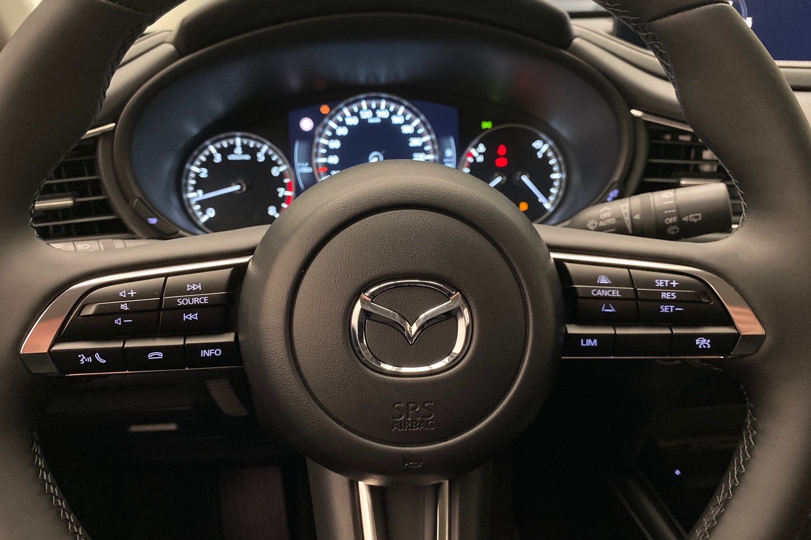 MAZDA CX-30 2026