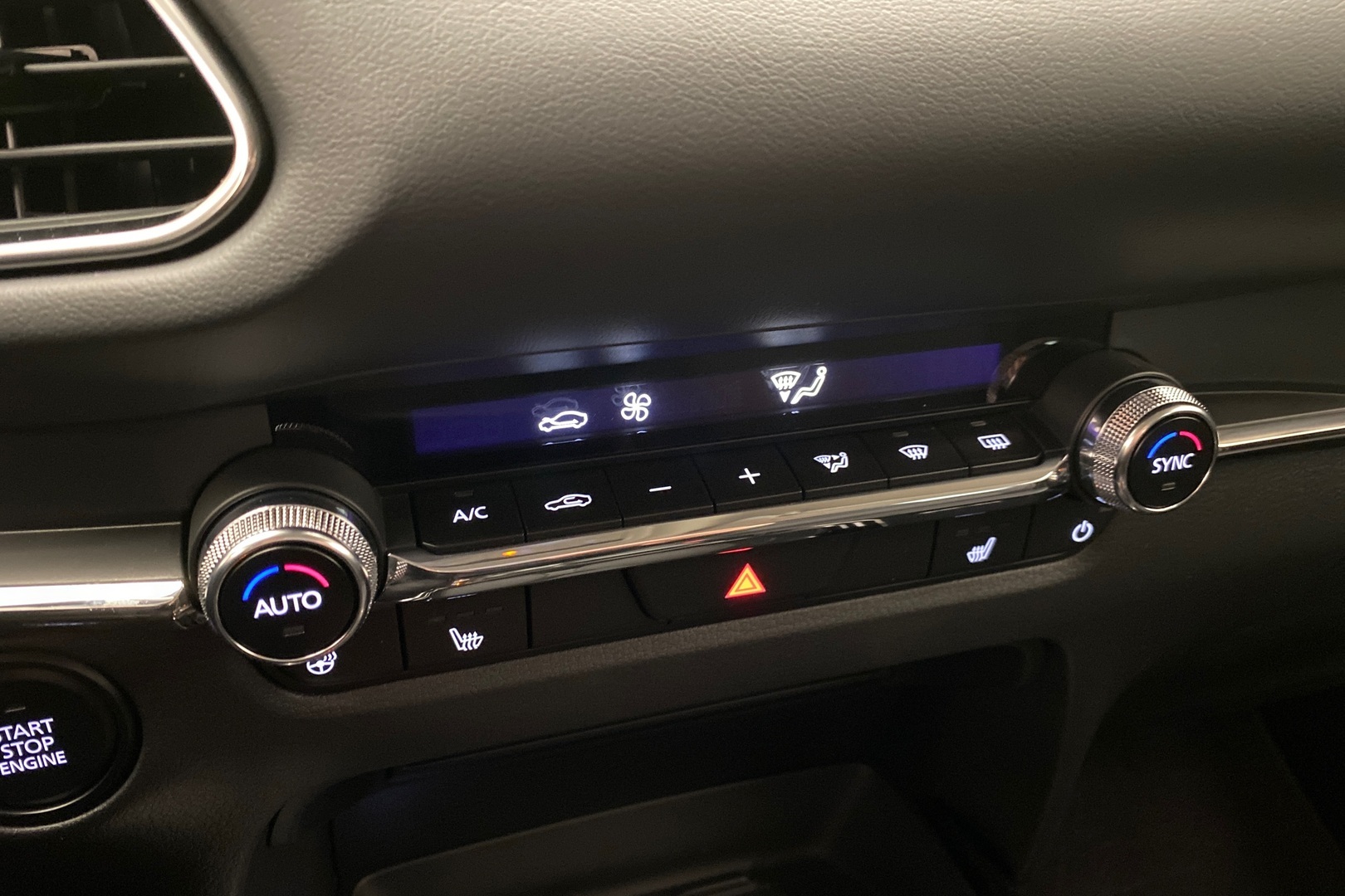 MAZDA CX-30 2026
