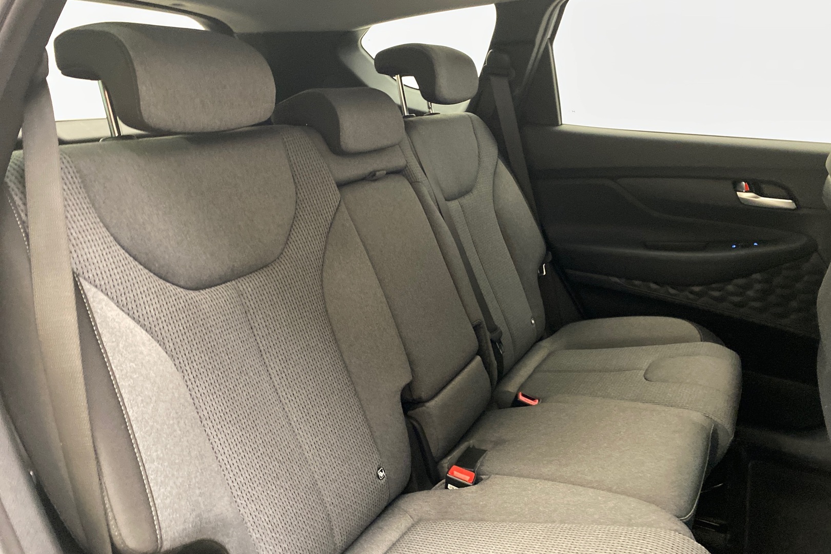 HYUNDAI Santa Fe 26