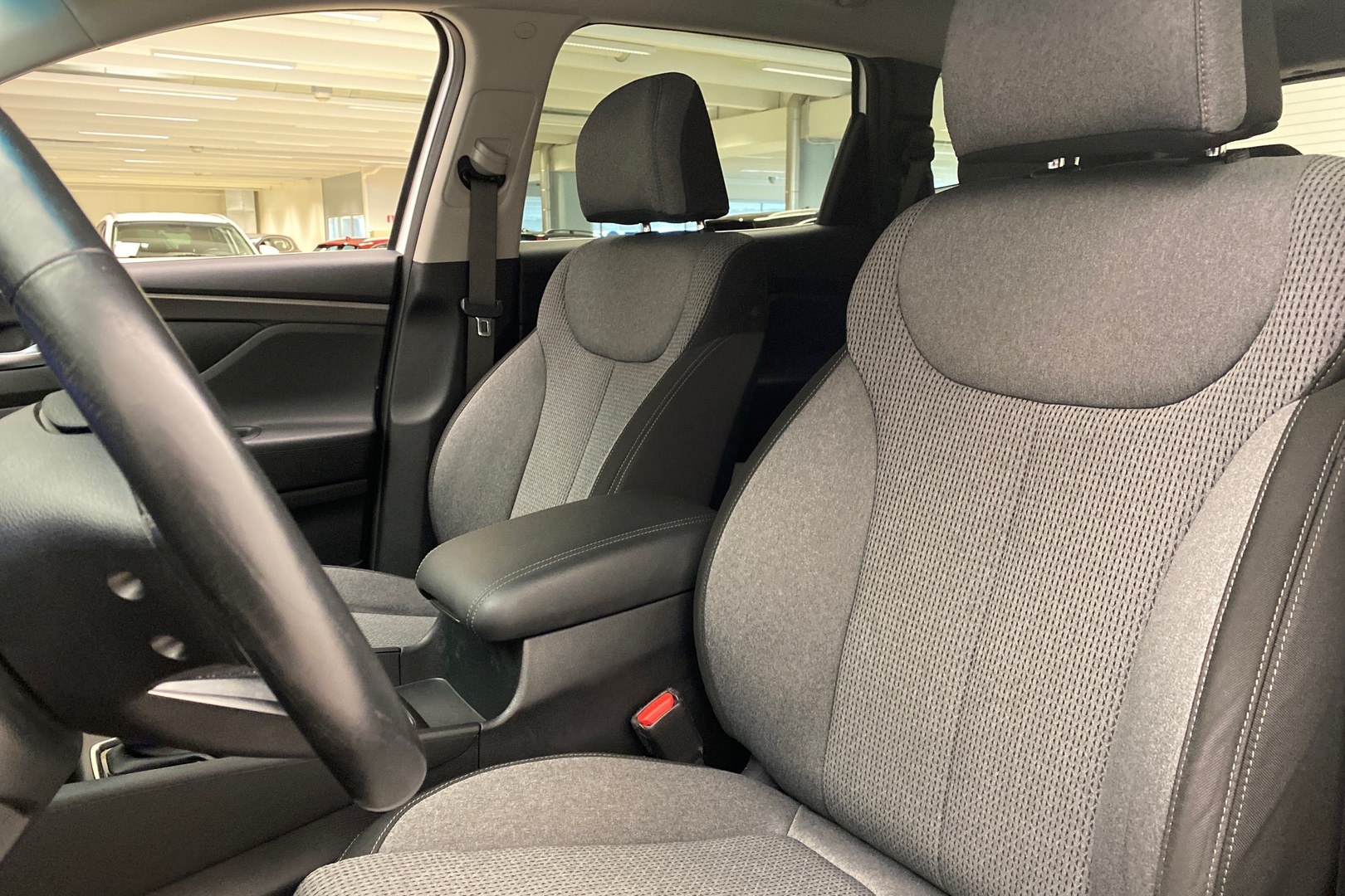 HYUNDAI Santa Fe 27