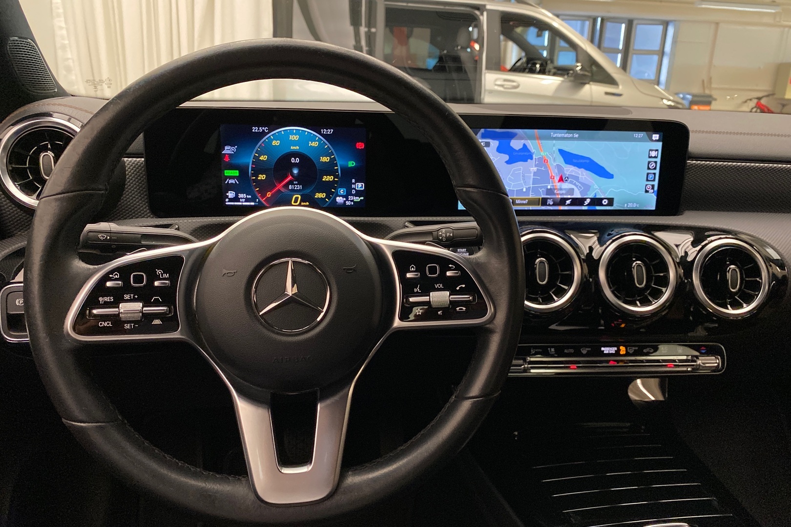 MERCEDES-BENZ CLA 2020