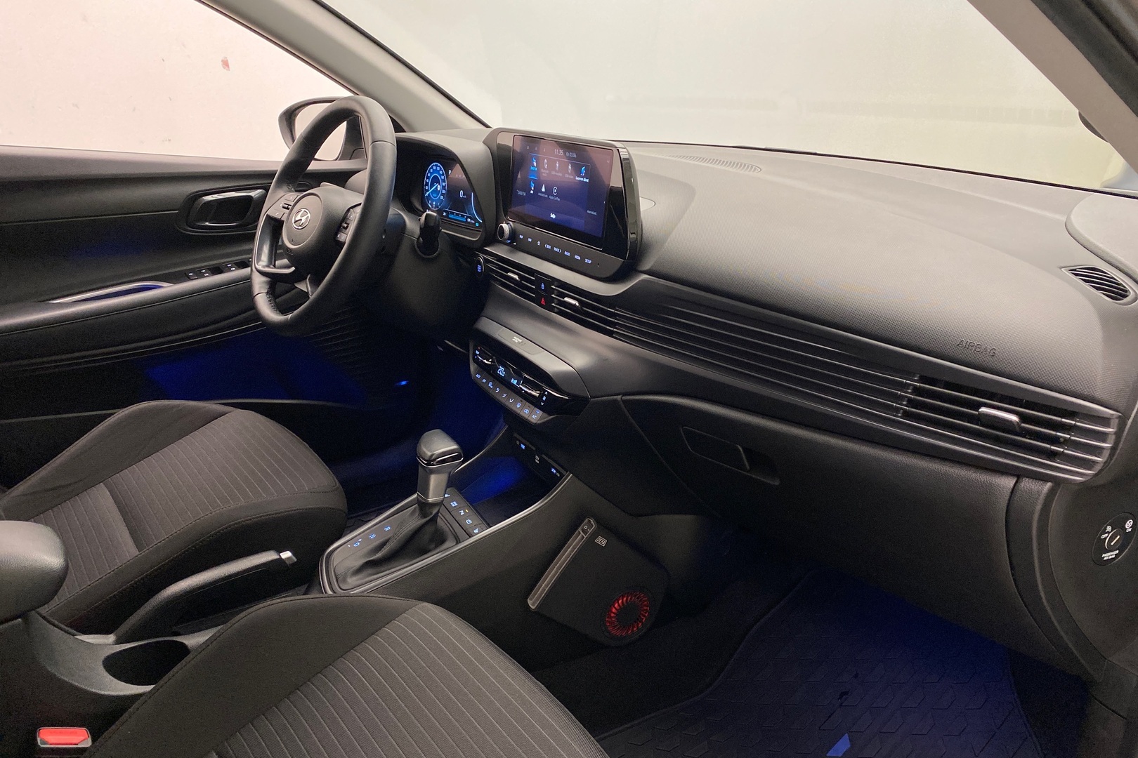 HYUNDAI i20 Hatchback 2023