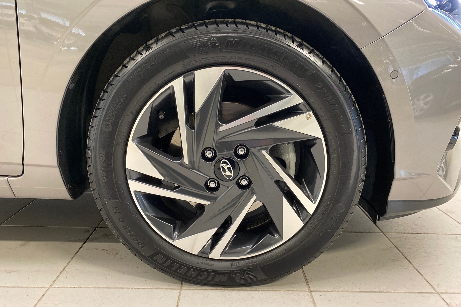 HYUNDAI i20 Hatchback 2023